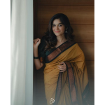 Women's Kanjivaram Soft Silk Saree For Wedding Banarasi Style Sari With Blouse Piece