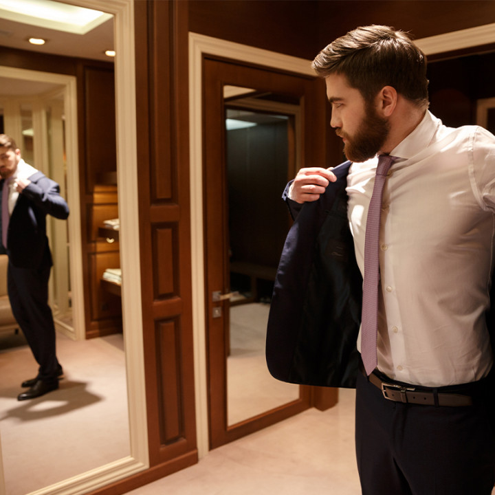 Beyond Trends: Creating a Signature Dark Wardrobe